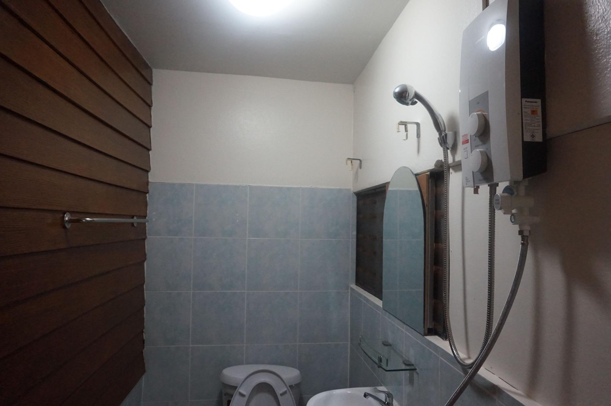 Phrasing Guesthouse Chiang Mai Exterior foto