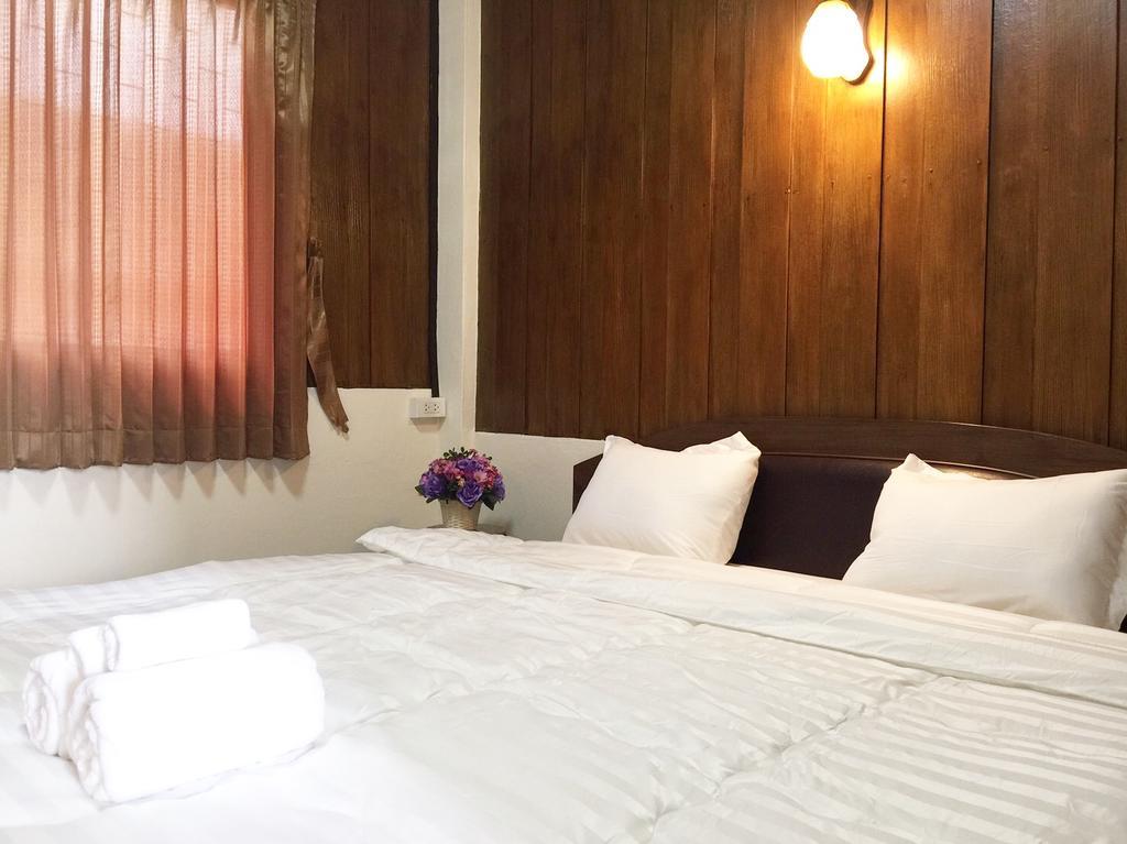 Phrasing Guesthouse Chiang Mai Exterior foto