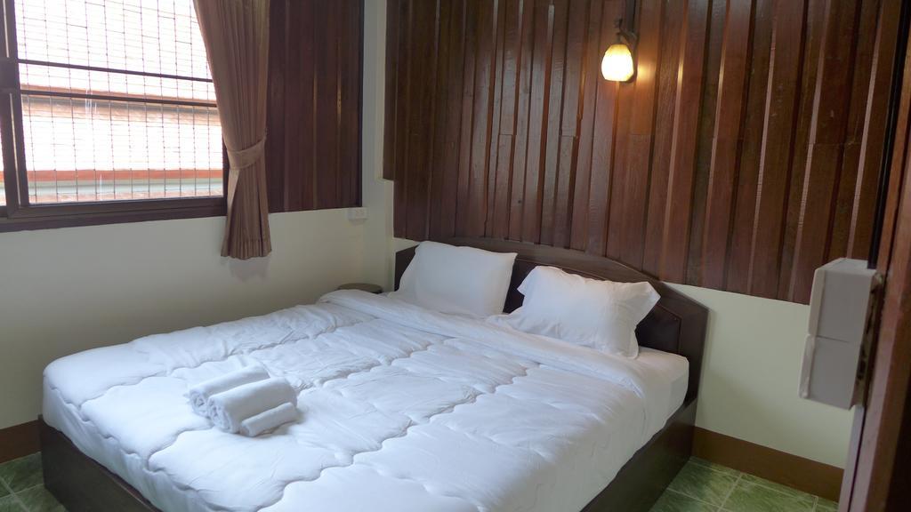 Phrasing Guesthouse Chiang Mai Exterior foto
